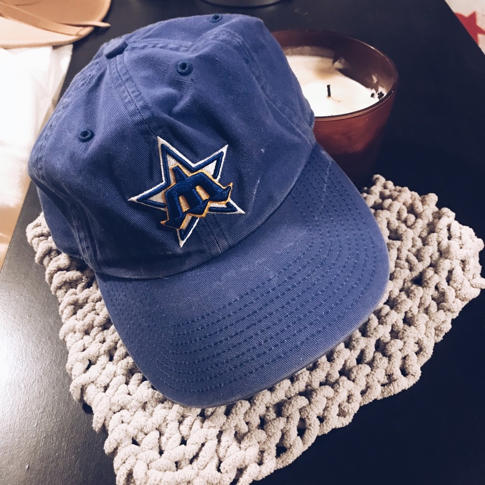 Vintage mariners hat